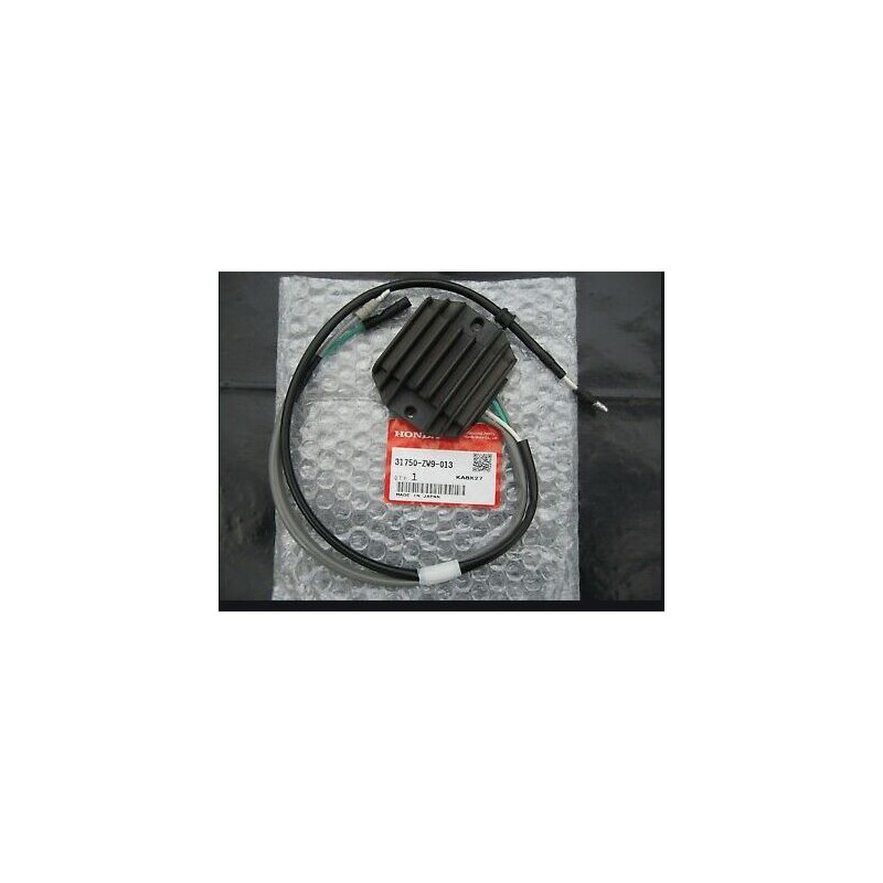 31750-ZW9-000 / 31750-ZW9-013 Rectifier / Regulator Honda BF8 and BF9.9